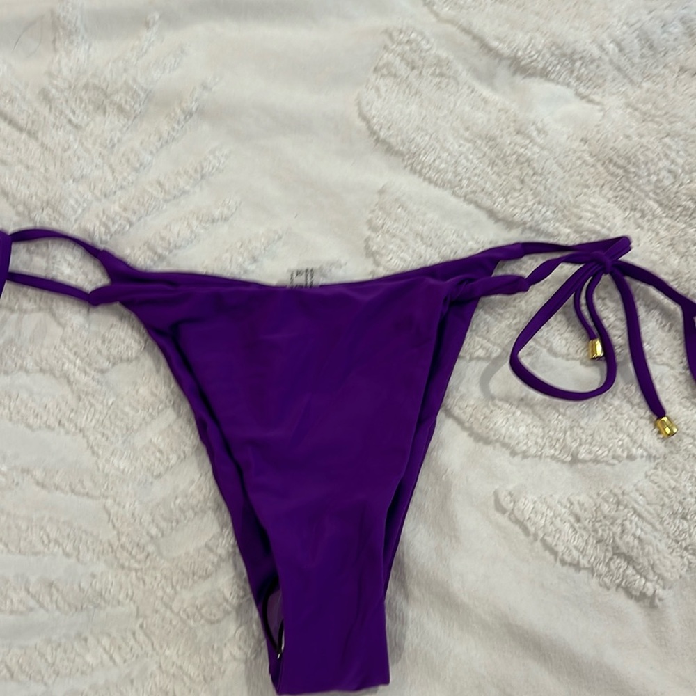 Bikini Botttoms